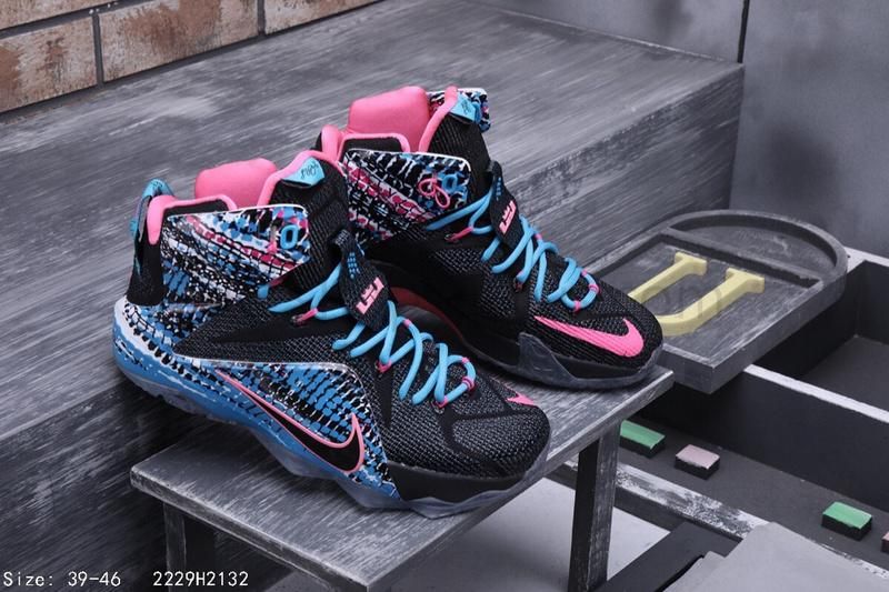 NikeBasketball Lebron 12 - 23 Chromosomes