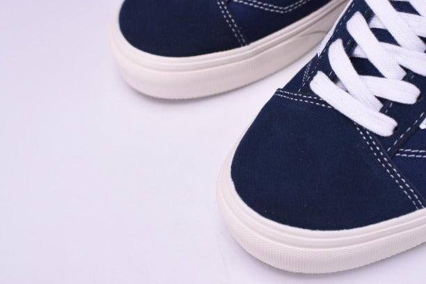Vans Men's Old Skool Shoes-Navy