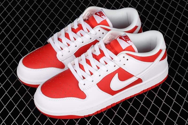 NikeMen's Dunk Low - Championship Red