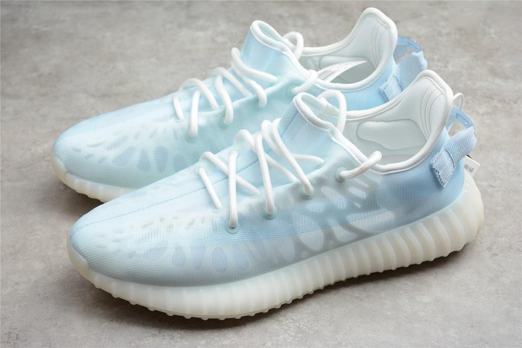 adidasOriginals YEEZY Boost 350 V2 - Mono Ice