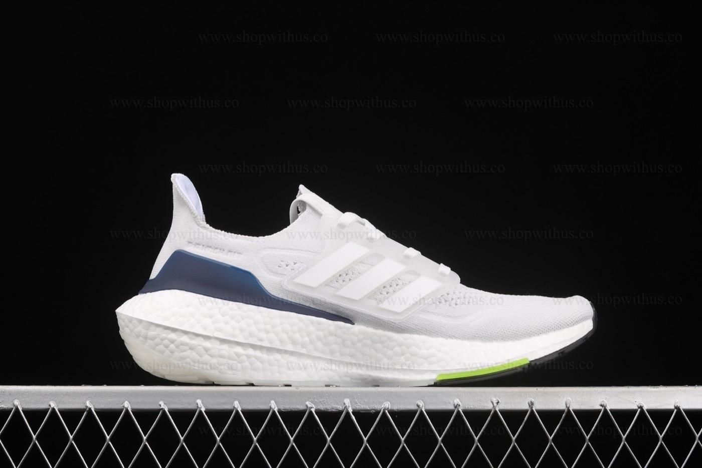 adidasMen's Ultraboost 21 - Crystal White