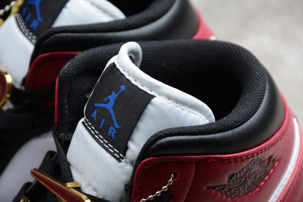 Air Jordan 1 AJ1 Mid - Black Dark Beetroot