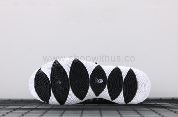 Bape x NikeBasketball Kyrie 5 PE Camo - Green/White