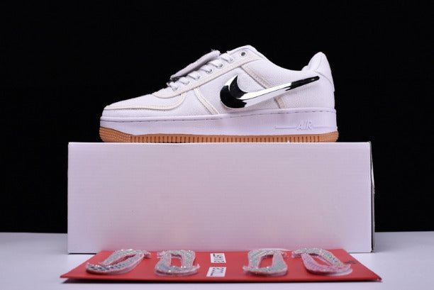 Travis Scott x NikeAir Force 1 Low - Sail
