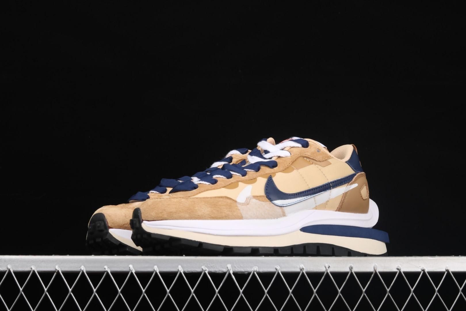 NikeUnisex x sacai VaporWaffle - Sesame and Blue Void