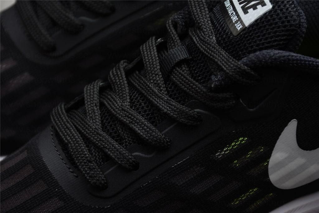 NikeMen's Zoom Structure 38X - Black/White