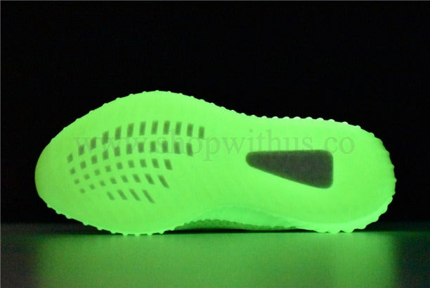 adidasOriginals YEEZY Boost 350 V2 - Glow