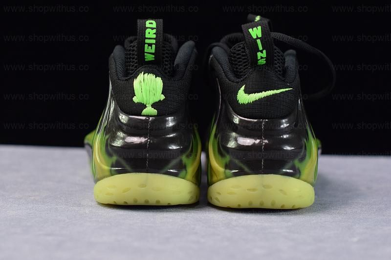 NikeAir Foamposite One - Paranorman