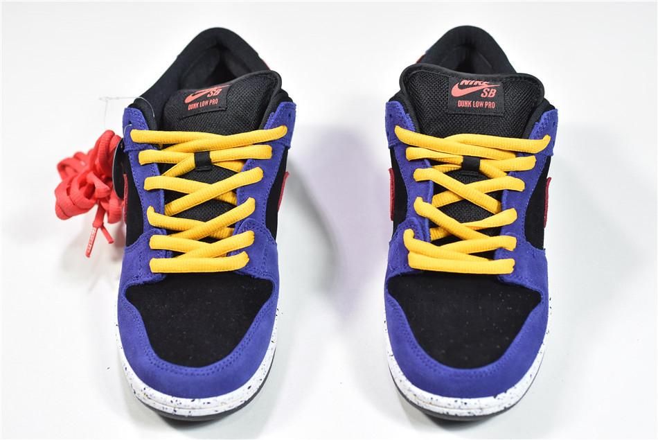 NikeSB Dunk Low - ACG Terra