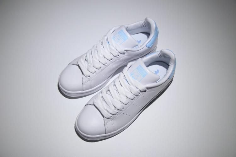 adidasWMNS Stan Smith - Cloud White /Blue Glow