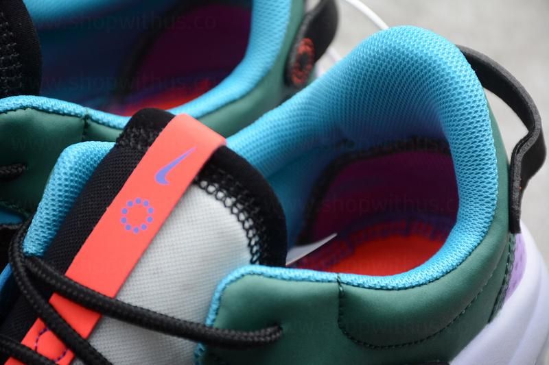 NikeRunning Joyride CC - Ghost/Bright Crimson