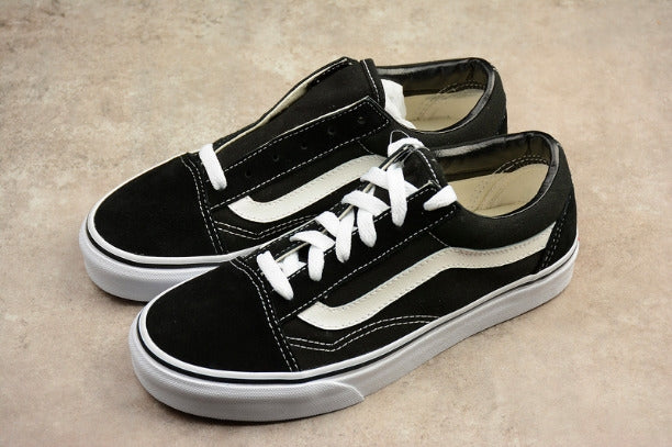 Vans Old Skool Shoes-Black