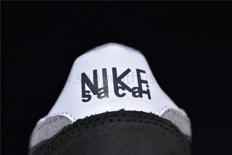 sacai x Nike✔️LDWaffle - Black