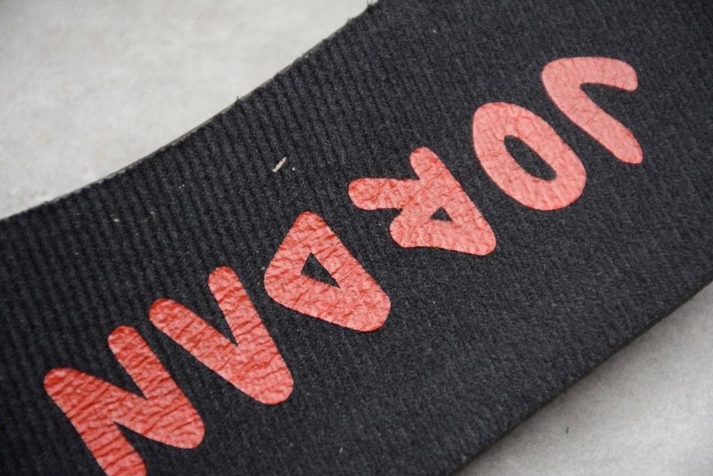 Jordan Mars 270 Low -University Red