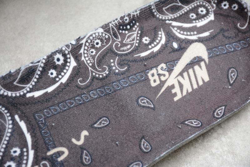 NikeSB Dunk low x Travis Scott - Bandana print