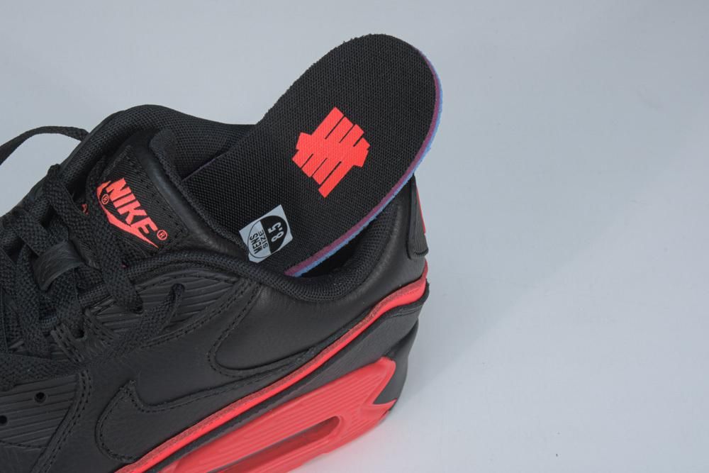 NikeUnisex Air Max 90 Undefeated - Black Solar Red