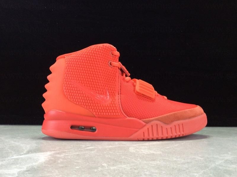 NikeAir Yeezy 2 - Red October