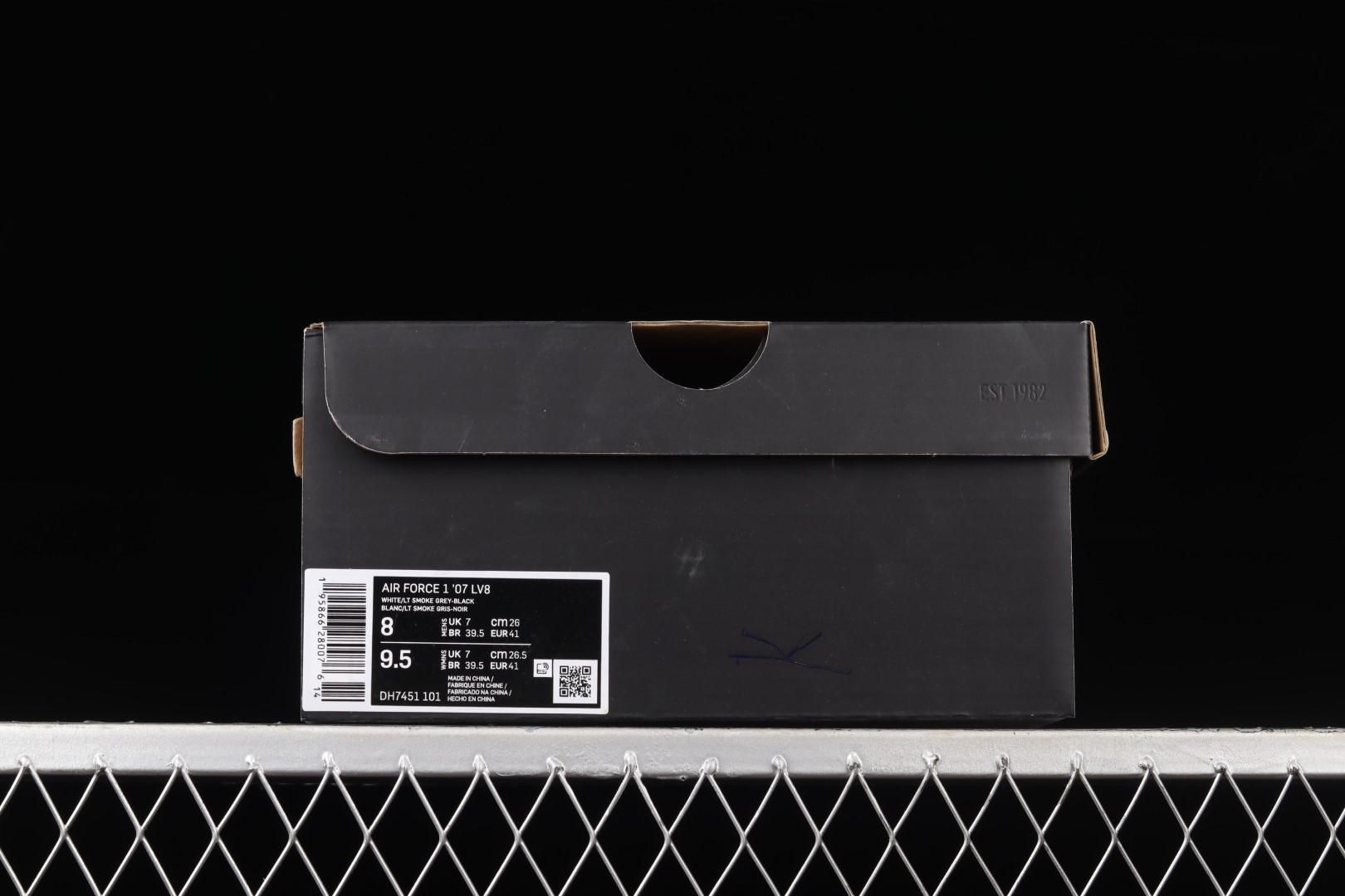 NikeUnisex Air Force 1 AF1 Mid Athletic Club - White Dark Sulfur