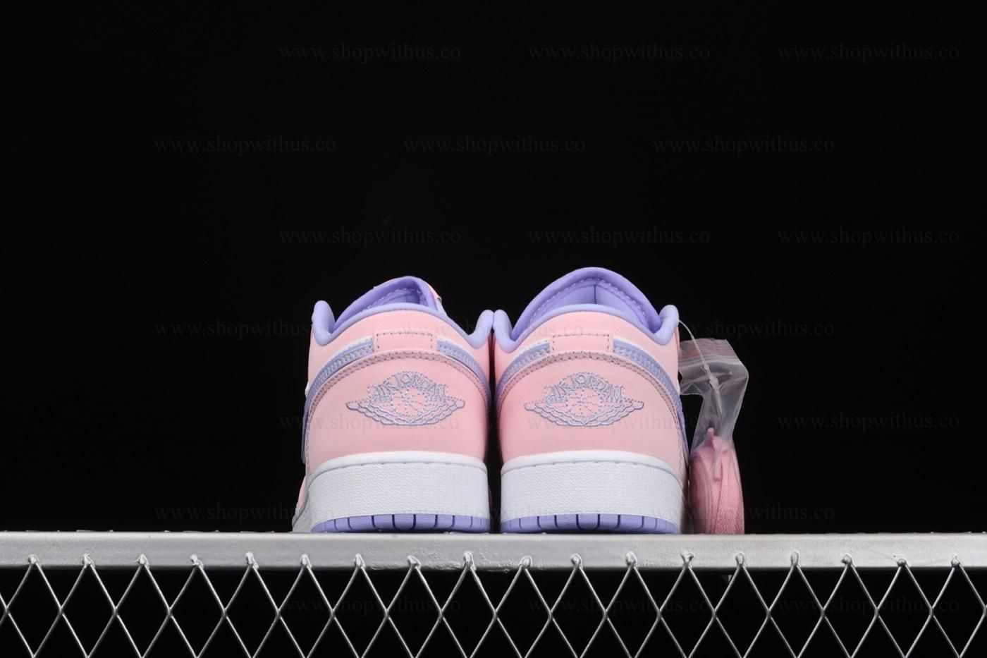 WMNS Air Jordan 1 AJ1 Low SE - Arctic Punch
