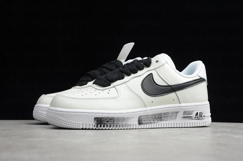 PEACEMINUSONE x NikeAir Force 1 - Para-Noise 2.0