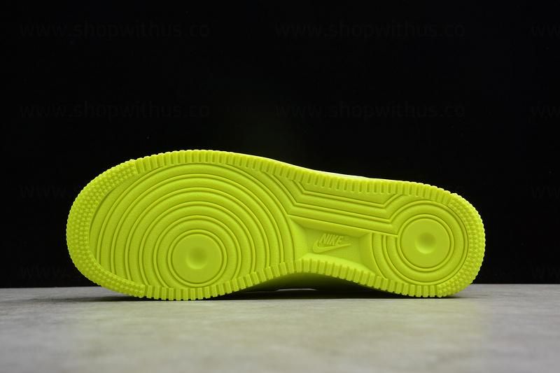 NikeUnisex Air Force 1 AF1 Utility - Volt