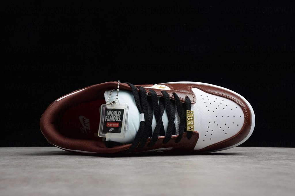 Supreme x NikeSB Dunk Low - Barkroot Brown