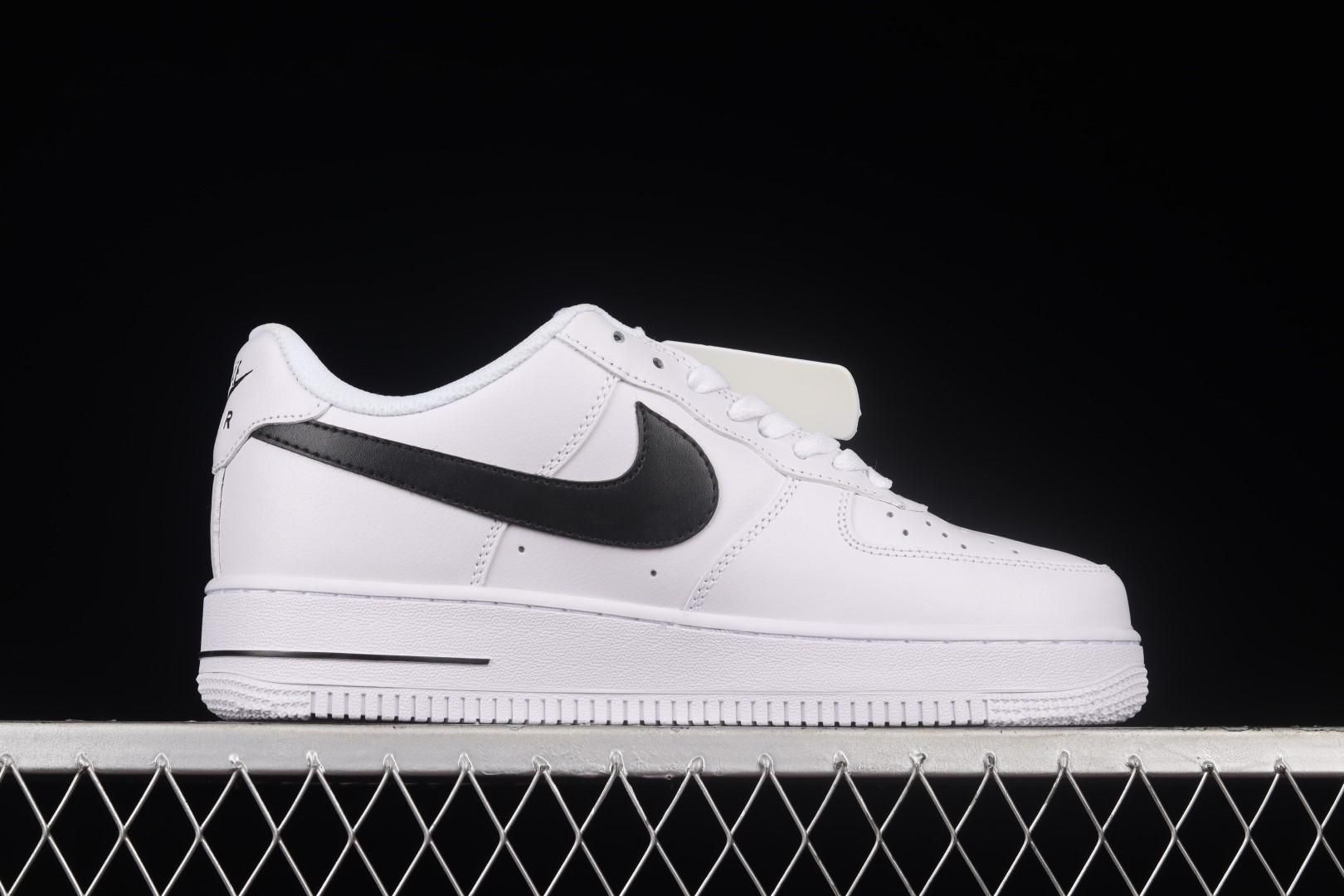 NikeUnisex Air Force 1 AF1 Low '07 FM - Cut Out Swoosh White/Black