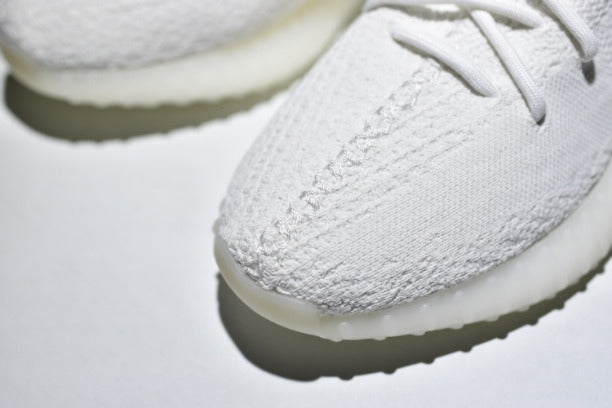 adidasOriginals YEEZY Boost 350 v2 - Triple White