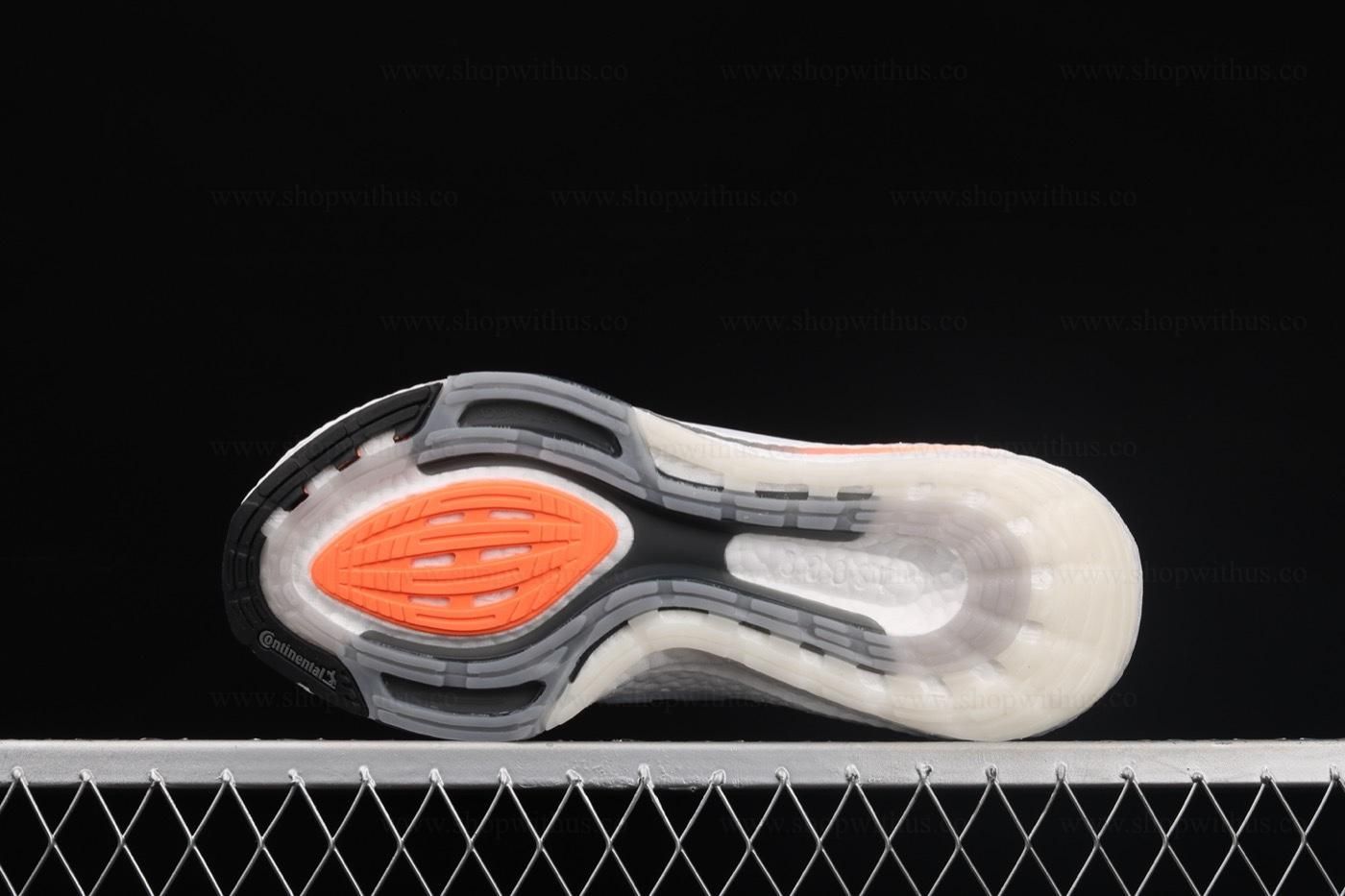 adidasMen's Ultraboost 21 - Grey Screaming Orange