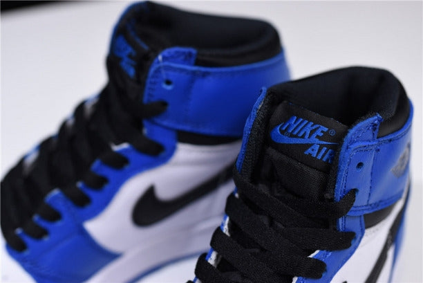 NikeMen's Air Jordan 1 AJ1 Retro High Basketball Shoe - Game Royal