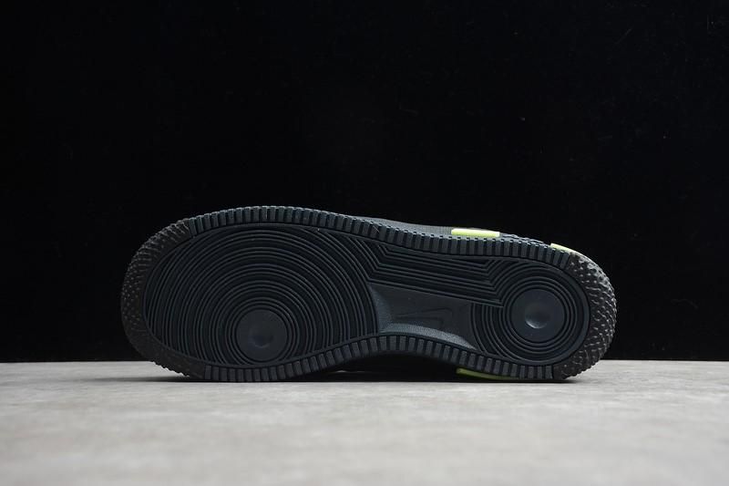 NikeUnisex Air Force 1 AF1 React - Black Violet Star Barely Volt