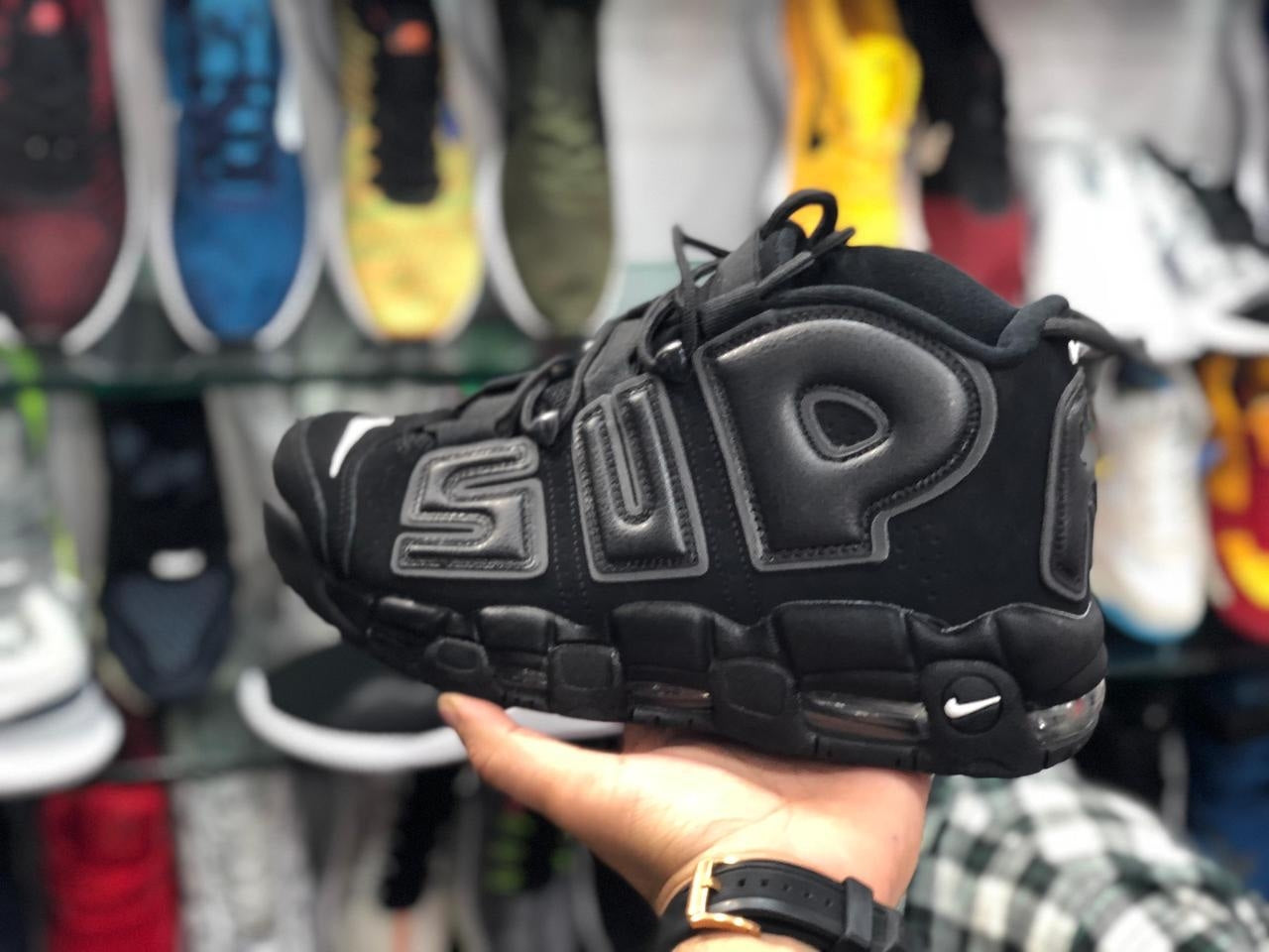 Supreme x NikeAir More Uptempo - Black