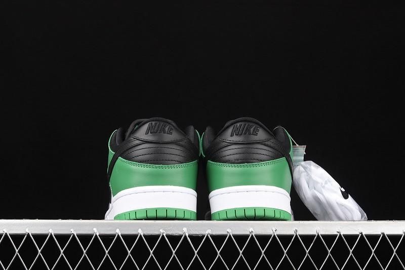NikeSB Dunk Low - Classic Green