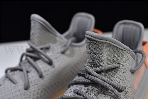 adidasOriginals YEEZY Boost 350 V2 - True Form