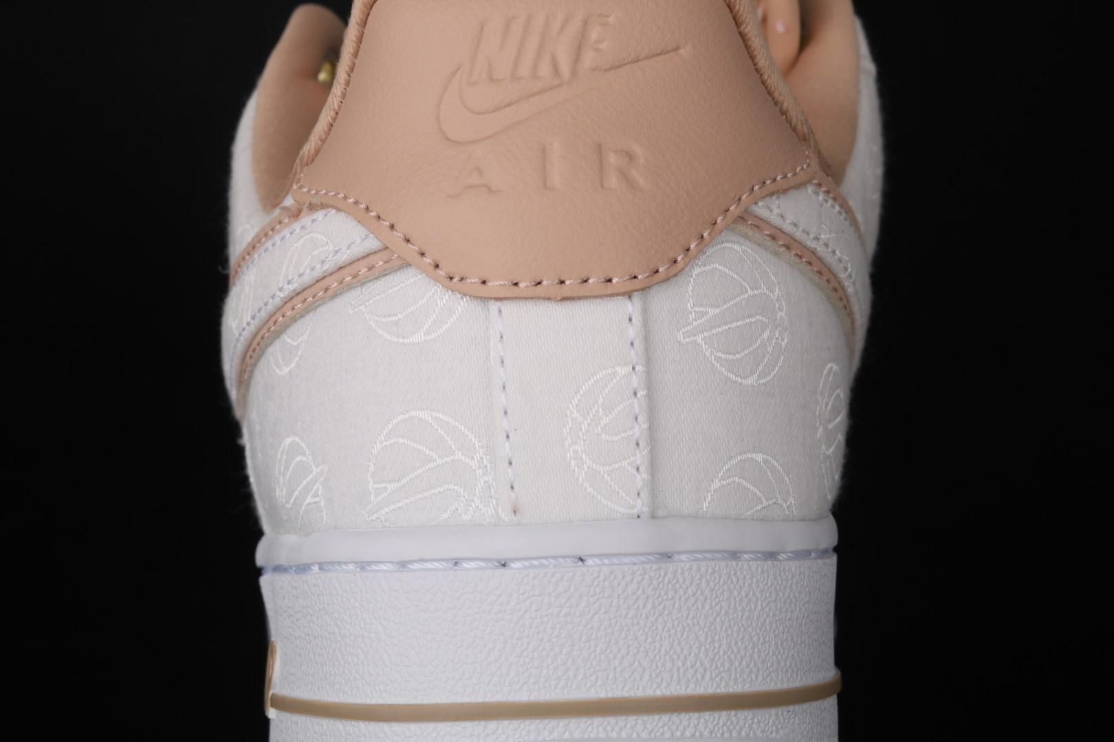 NikeWMNS Air Force 1 AF1 - White/Bio Beige