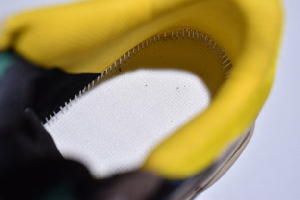 BalenciagaUnisex Vintage Triple S Trainers - Green/Yellow