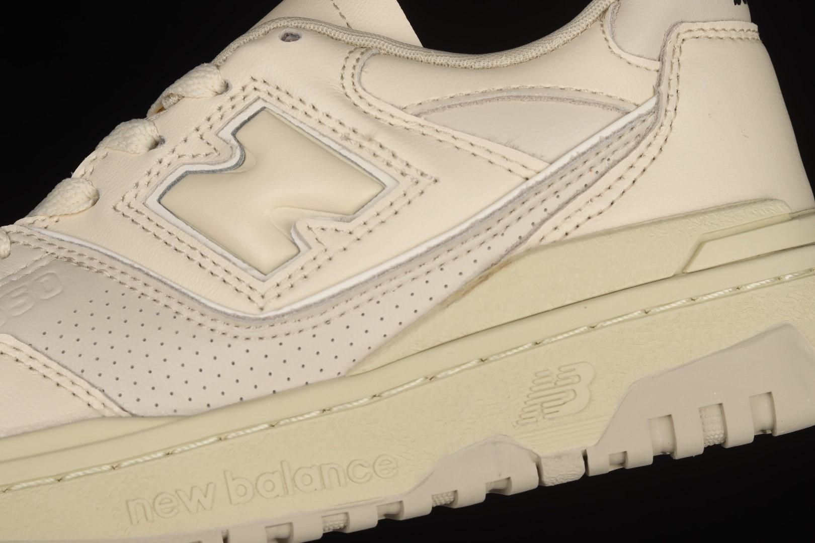 Auralee X New Balance 550 - Pistachio Ecru