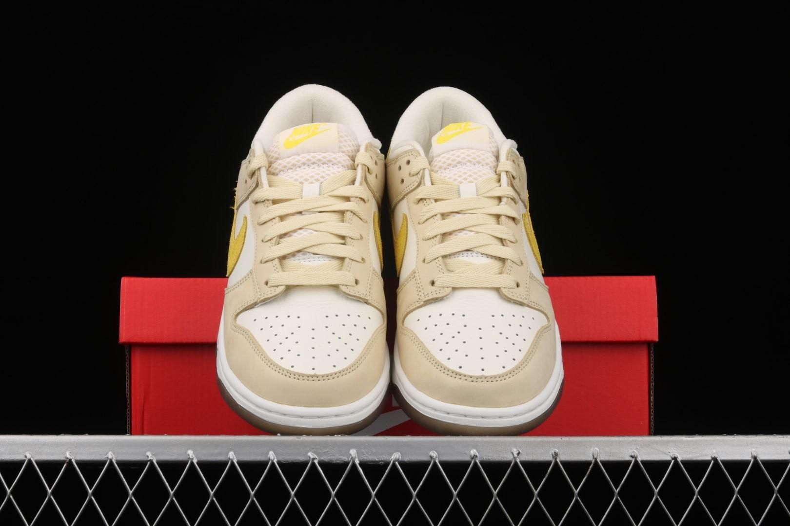 NikeWMNS Dunk Low - Lemon Drop