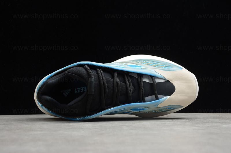 adidasOriginals YEEZY 700 V3 - Azareth