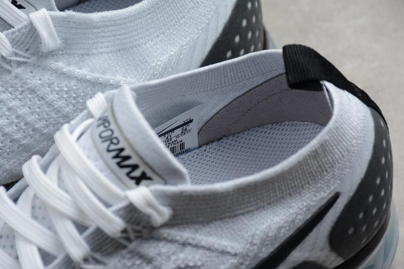 NikeAir VaporMax Flyknit 2 - pure platinum