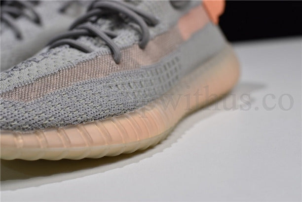 adidasOriginals YEEZY Boost 350 V2 - True Form