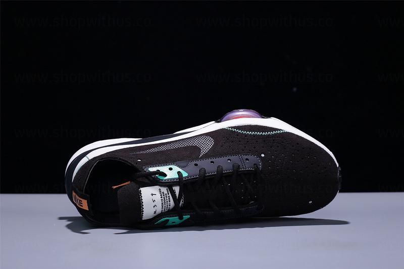 NikeAir Zoom Type - Black Menta
