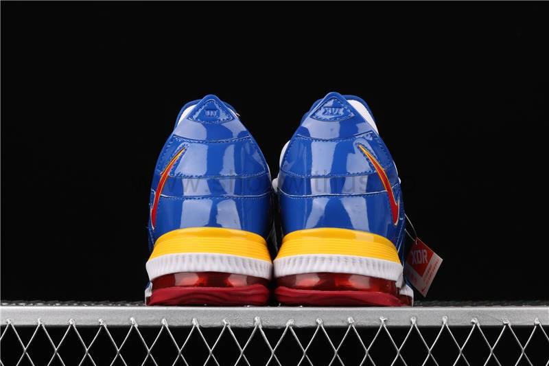 NikeLeBron 16 XVI SB EP Superman - Varsity-Royal