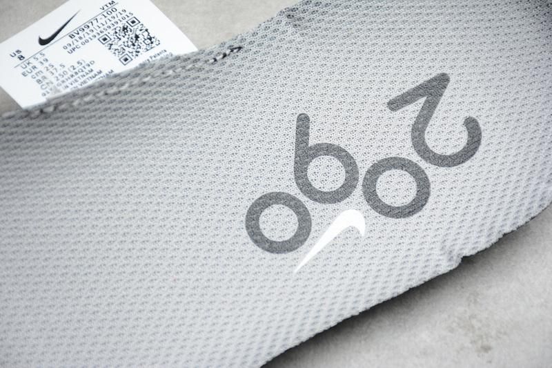 NikeUnisex Air Max 2090 - Triple White