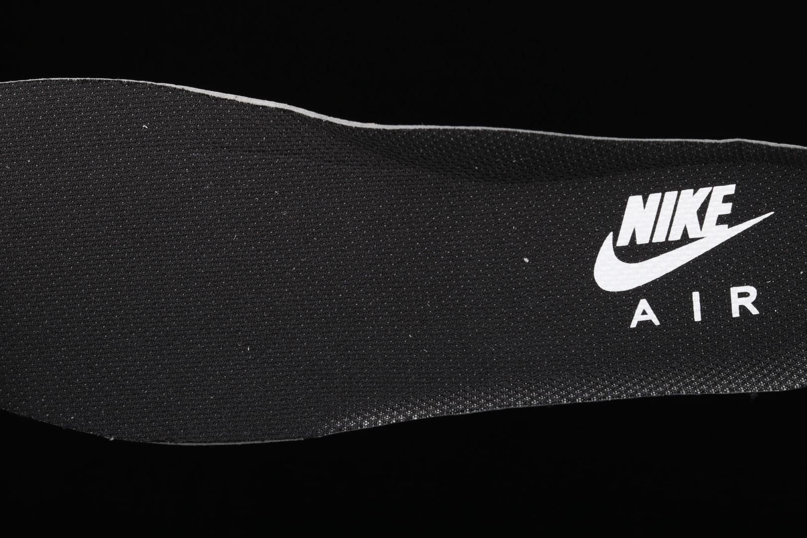 NikeAir Force 1 Low '07 Essential - White Black Gold Mini Swoosh