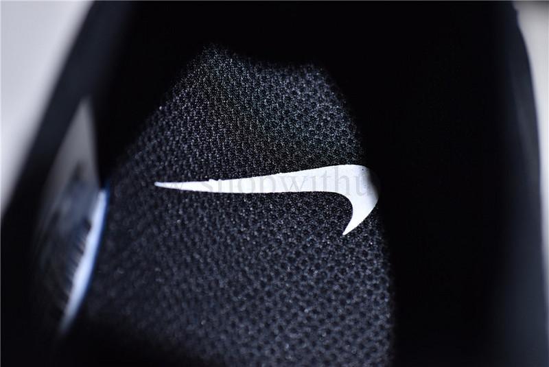 NikeMen's Epic React Flyknit 2 - Black/White