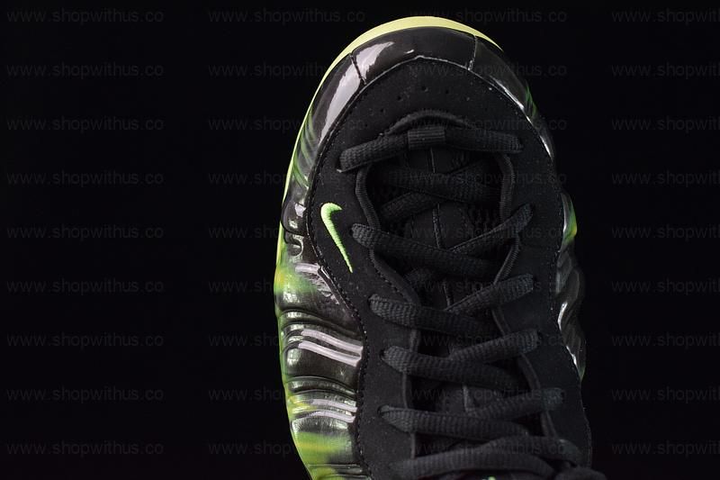 NikeAir Foamposite One - Paranorman