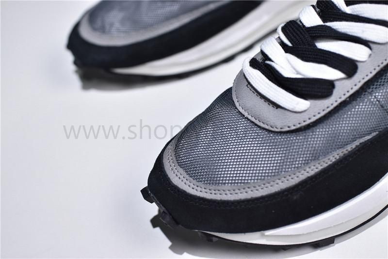 sacai x Nike✔️LDWaffle - Black