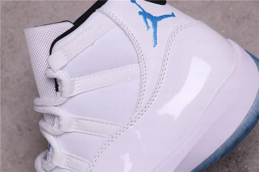 Air Jordan 12 twist