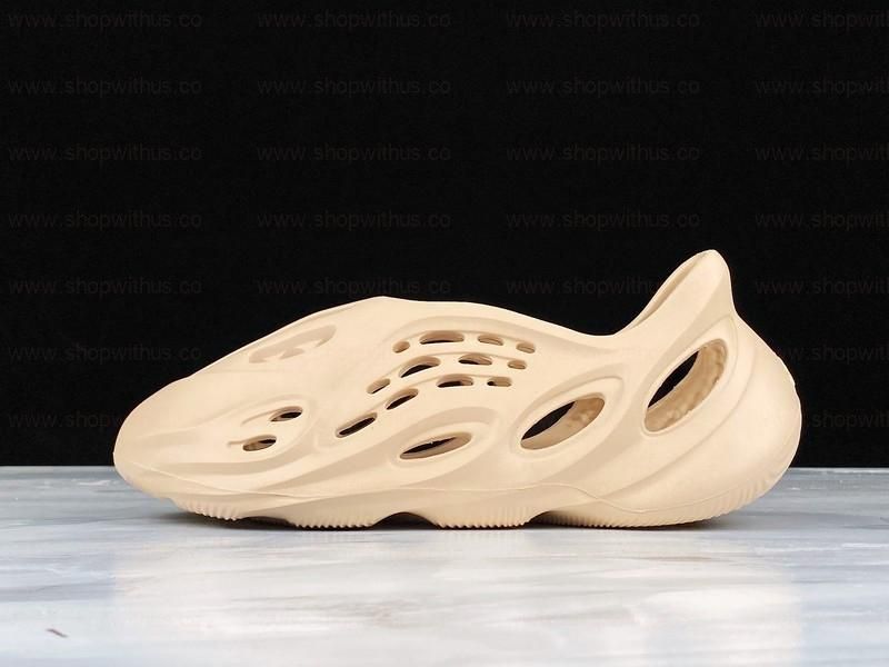 adidasYEEZY Foam Runner Surface - Beige